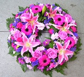 Bright Lily Wreath